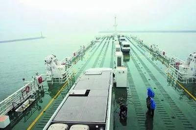 �z��2004��12��5���������F·���\(y��n)�_(k��i)ͨ��������܇(ch��)�^(gu��)���ĉ�(m��ng)�����@һ�쌍(sh��)�F(xi��n)