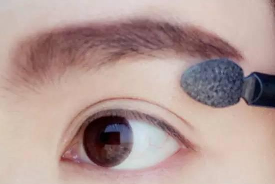 �ճ��ϰ��y��