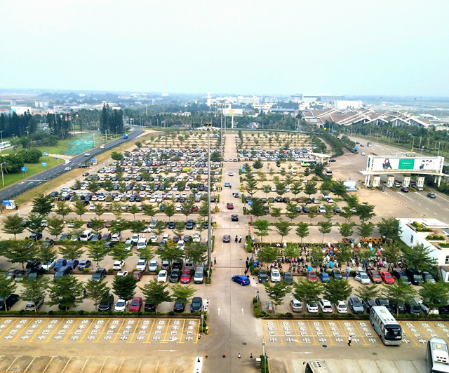 �������m�C��������܇�vͣ܇��λ��