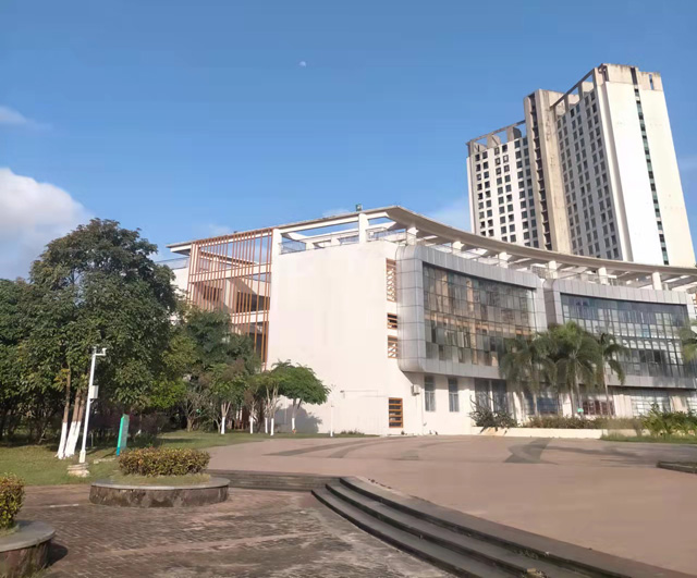 �ں���ע�Թ�˾��ʲô��(y��u)�����ߣ�