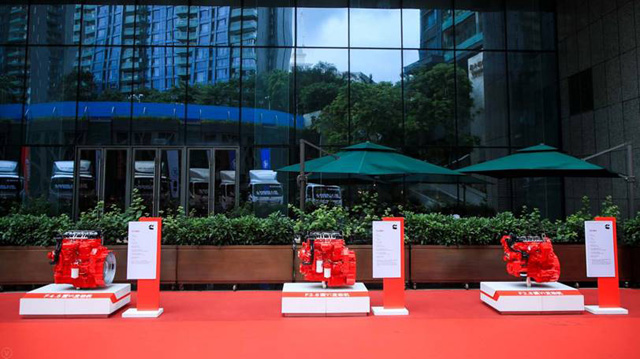 �W���W�R�ɔy�ָ��￵��˹���ٶ��Ƶĸ���Fϵ�Є����a(ch��n)Ʒ